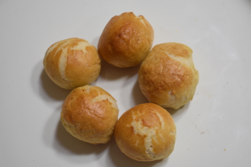 Pretzel Balls