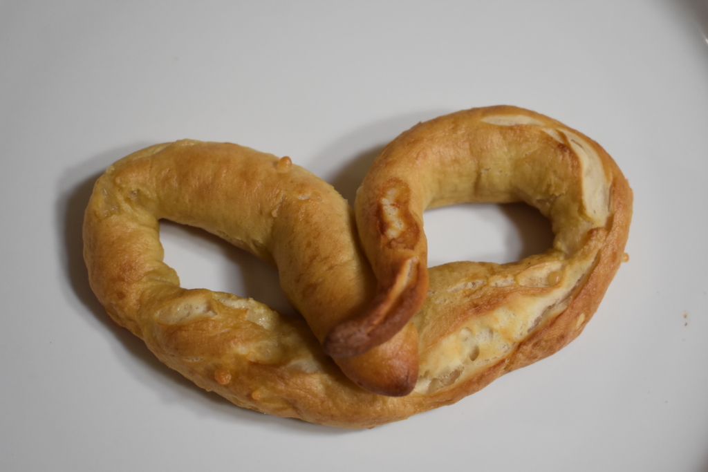 Cheese pretzel